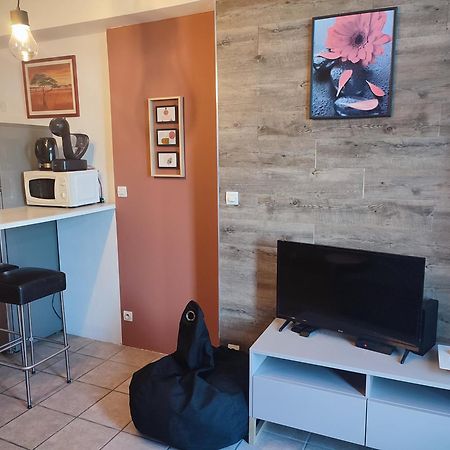 Appart Centre Ville Bords De Loire Сомюр Экстерьер фото